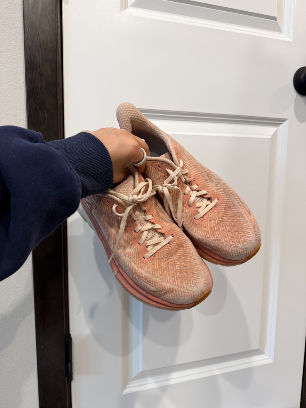 HOKA Women's Clifton 9 running shoes - Picture 3 of 5